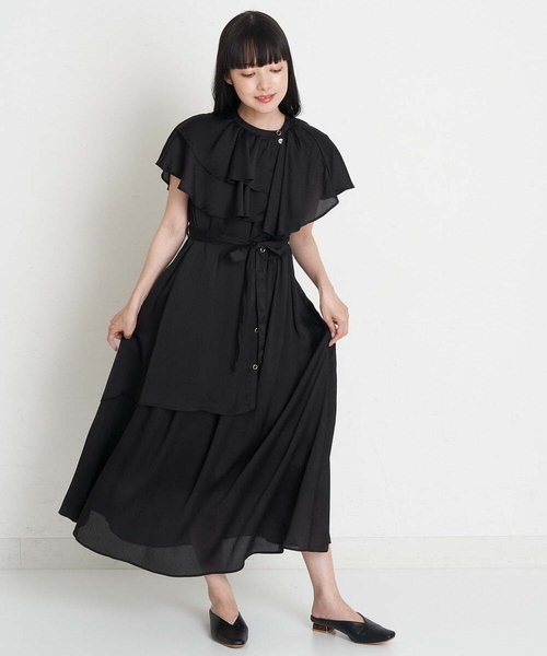 A de a.v.v（アードアー・ヴェ・ヴェ）の「レイヤード風フレアフリルサテンワンピース（ワンピース・レディース・アイボリー/ブラック・SMALL/MEDIUM）」の20枚目の写真