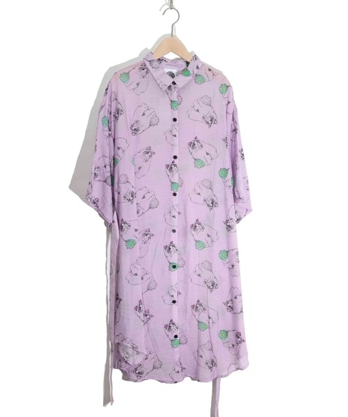 ✨美品✨スカラー ScoLar 猫柄 ロングシャツワンピース　ゆったり　総柄 ScoLar - スカラー/猫柄/バックプリーツ切り替え/ロングシャツ