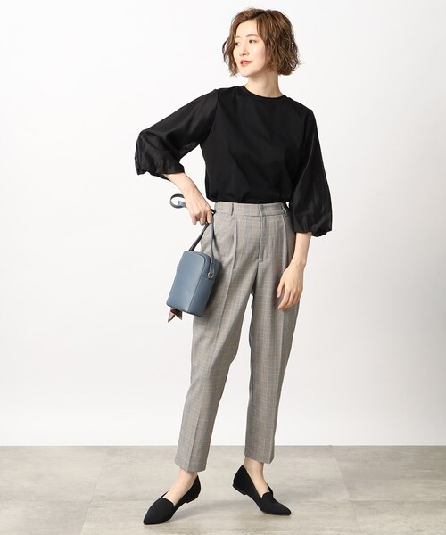 grove（グローブ）の「◆ブラウスライクなお袖のバルーンが可愛い！1枚で着映えするデザインカットソー（Tシャツ/カットソー・レディース・オフホワイト/ブルー/ブラック・02/03/01/05/04）」の21枚目の写真
