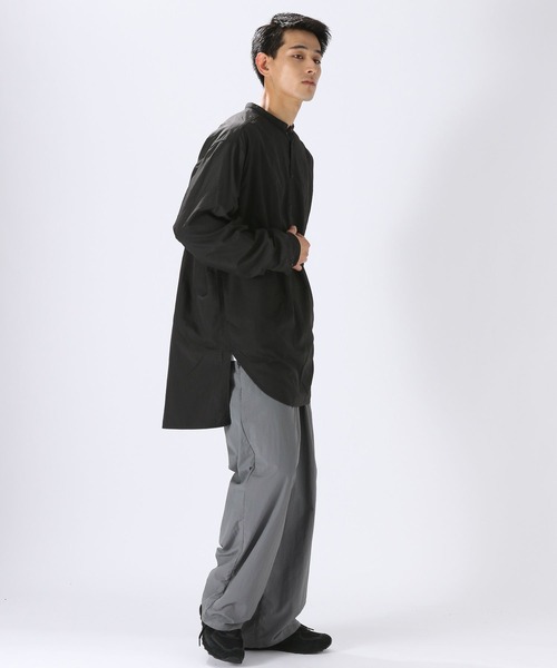 NUMERALS（ヌメラルズ）の「[NUMERALS]ビッグプルオーバーシャツ（シャツ/ブラウス・メンズ・ブラック/ベージュ・FREE）」の4枚目の写真