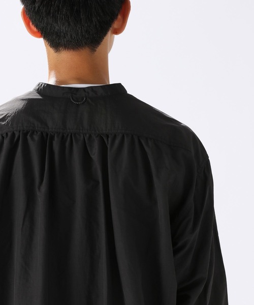 NUMERALS（ヌメラルズ）の「[NUMERALS]ビッグプルオーバーシャツ（シャツ/ブラウス・メンズ・ブラック/ベージュ・FREE）」の18枚目の写真