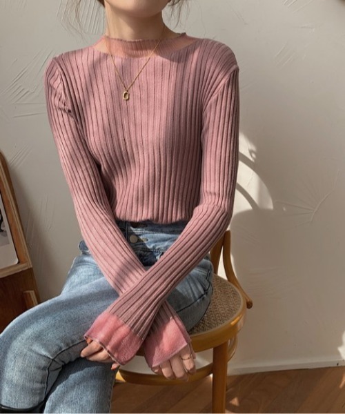 sorule（ソルレ）の「シアーレイヤード風リブニットプルオーバー（Tシャツ/カットソー・レディース・ブルー/ホワイト/ブラック/アイボリー/パープル・FREE）」の5枚目の写真