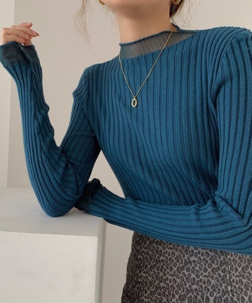 sorule（ソルレ）の「シアーレイヤード風リブニットプルオーバー（Tシャツ/カットソー・レディース・ブルー/ホワイト/ブラック/アイボリー/パープル・FREE）」の4枚目の写真