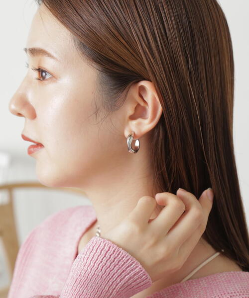 FREE'S MART（フリーズマート）の「◆ねじりピアス（ピアス（両耳用）・レディース・シルバー・ﾌﾘ-）」の7枚目の写真