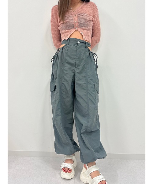 DURAS(デュラス)の「サイド開きリボンパラシュートパンツ(カーゴパンツ・レディース・ブラック/カーキ・M/S)」の5枚目の写真
