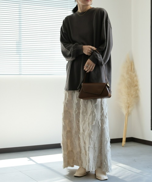 ap retro（アプレトロ）の「【ap retro basic】クルーネックTシャツ / ロンT / 長袖T（Tシャツ/カットソー・レディース・オフホワイト/チャコールグレー/ライトグレー/ブラック・FREE）」の15枚目の写真