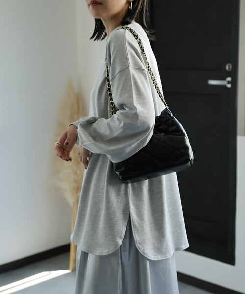 ap retro（アプレトロ）の「【ap retro basic】クルーネックTシャツ / ロンT / 長袖T（Tシャツ/カットソー・レディース・オフホワイト/チャコールグレー/ライトグレー/ブラック・FREE）」の22枚目の写真