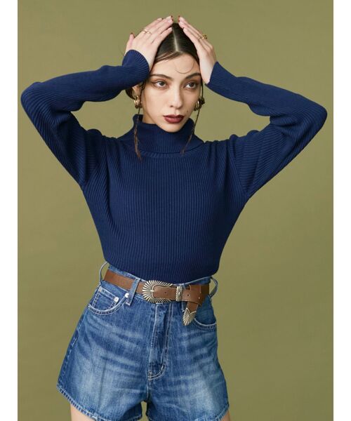 EVRIS（エヴリス）の「タートルショートニット（ニット/セーター・レディース・ホワイト/ブラック/ネイビー/グレー・FREE）」の4枚目の写真