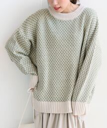 変わり編みニットプルオーバー