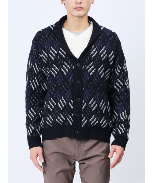 m.f.editorial(エムエフエディトリアル)の「【裏地付き ウォッシャブル】m.f.エディトリアル メンズ 配色ダイヤ柄 ショールカラーニットアウター(カーディガン/ボレロ・メンズ・ネイビー/ブラック・LARGE/MEDIUM)」の13枚目の写真