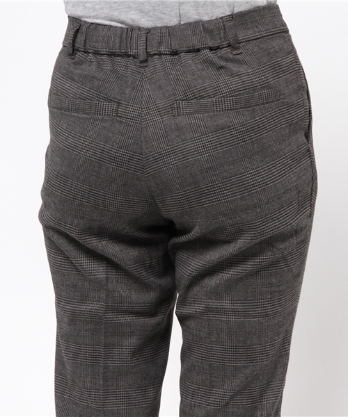 earth music&ecology(アースミュージックアンドエコロジー)の「グレンチェックタックテーパードパンツ(その他パンツ・レディース・アイボリー/グレー・MEDIUM/SMALL)」の3枚目の写真