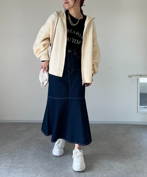 un dix cors(アンディコール)の「《WEB限定》ジップアップケーブルニットカーディガン(カーディガン/ボレロ・レディース・アイボリー/レッド/チャコールグレー・FREE)」の13枚目の写真
