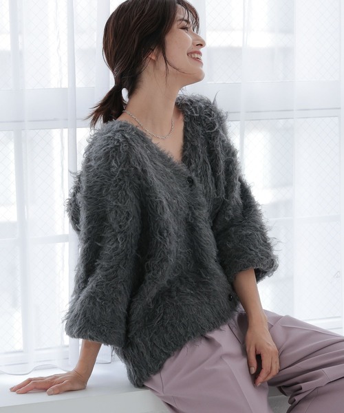 Elura（エルーラ）の「シャギーカーディガン ファーカーディガン（カーディガン/ボレロ・レディース・ブラウン系その他2/チャコールグレー/アイボリー・FREE）」の13枚目の写真