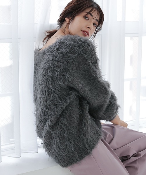 Elura（エルーラ）の「シャギーカーディガン ファーカーディガン（カーディガン/ボレロ・レディース・ブラウン系その他2/チャコールグレー/アイボリー・FREE）」の14枚目の写真