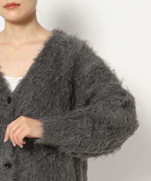 Elura（エルーラ）の「シャギーカーディガン ファーカーディガン（カーディガン/ボレロ・レディース・ブラウン系その他2/チャコールグレー/アイボリー・FREE）」の22枚目の写真