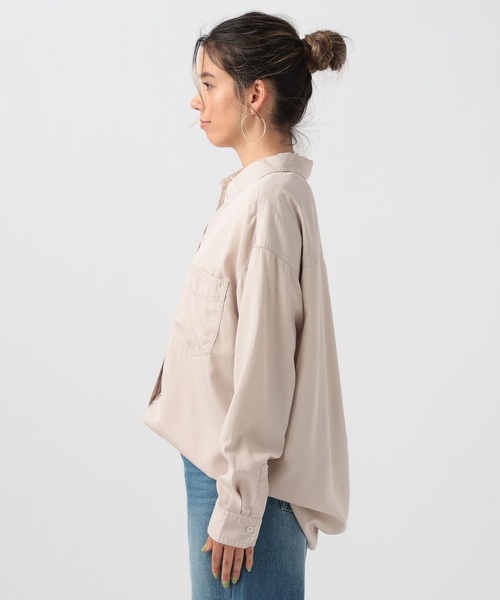 BAYFLOW(ベイフロー)の「2WAYスタンダードシャツ(シャツ/ブラウス・レディース・ブルー/カーキ/グレイッシュベージュ/ラベンダー・FREE)」の19枚目の写真