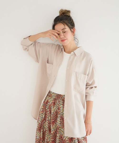 BAYFLOW(ベイフロー)の「2WAYスタンダードシャツ(シャツ/ブラウス・レディース・ブルー/カーキ/グレイッシュベージュ/ラベンダー・FREE)」の7枚目の写真