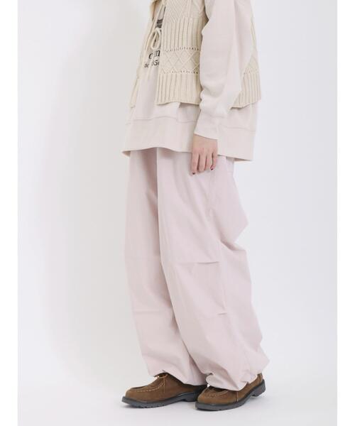 Samansa Mos2(サマンサ モスモス)の「パラシュートパンツ(その他パンツ・レディース・ベージュ/カーキ/ピンク・F)」の4枚目の写真