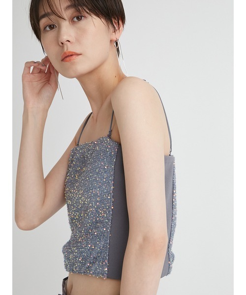 emmi(エミ)の「【emmi atelier】スパンコールビスチェ(シャツ/ブラウス・レディース・ライトブルー/ブラック・FREE)」の5枚目の写真