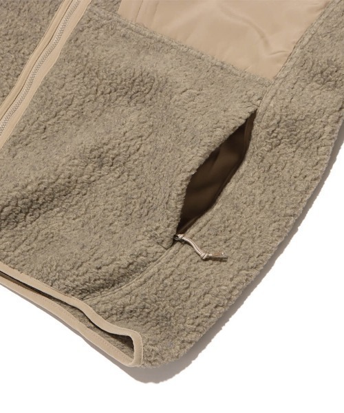 NIKE ACG(ナイキエィシージー)の「NIKE ACG ARCTIC WOLF FZ / ナイキ エーシージー アークティック ウルフ フルジップ トップ 【SP】(ブルゾン・メンズ・オリーブ・S/M/L/XL/XXL)」の5枚目の写真