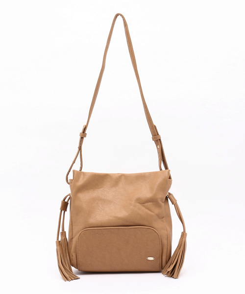 Chico（チコ）の「【who's who Chico】サイドタッセルショルダー（ショルダーバッグ・レディース・カーキ/ベージュ/ブラック・FREE）」の3枚目の写真