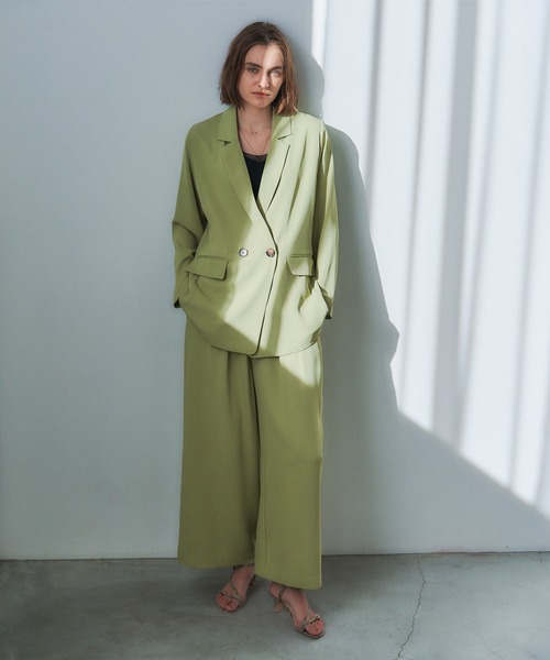 YECCA VECCA（イェッカヴェッカ）の「ウエストデザインタックパンツ（その他パンツ・レディース・グリーン/ベージュ/ネイビー・S/M）」の4枚目の写真