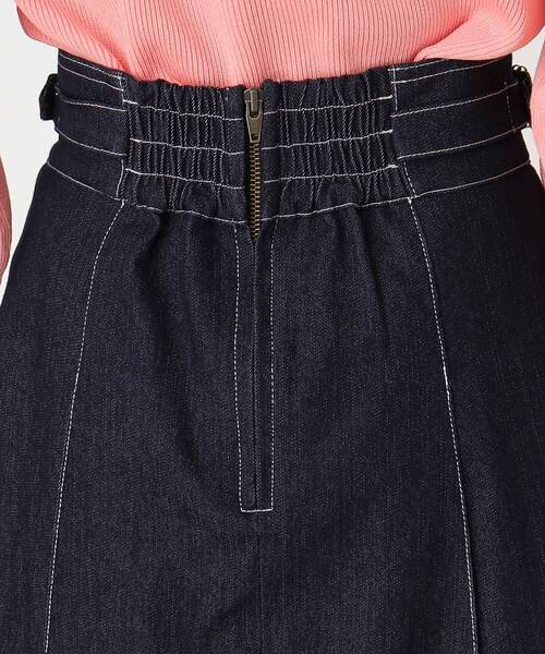 THE SHOP TK （ザ ショップ ティーケー ）の「◆【美シルエット】デニムタックスカート/手洗い可（デニムスカート・レディース・ネイビー/ベージュ/カーキ・11/12/13）」の6枚目の写真