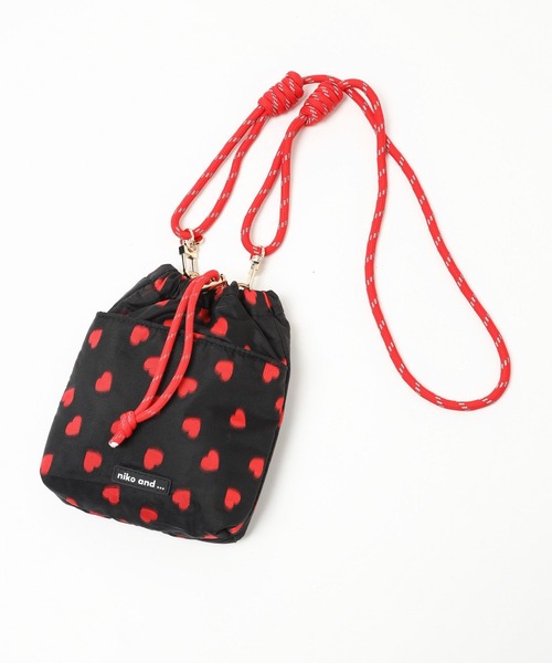 niko and...(ニコアンド)の「オリジナル細コード巾着ショルダーバッグN(ショルダーバッグ・レディース・ブラック系その他/シルバー/ブルー/アイボリー/ブラック/スカイブルー/ベージュ/イエロー/その他2/その他1/イエロー系/オレンジ/シルバー系その他/グレー系その他・0)」の4枚目の写真