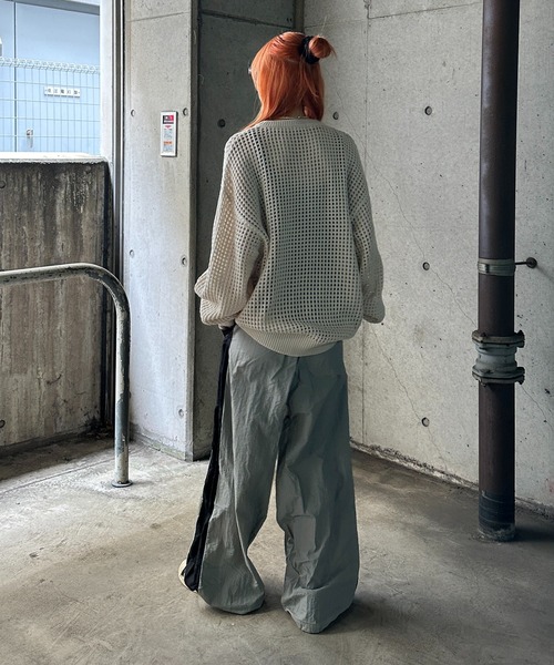 sedacle（セダクル）の「サイドボタン2way配色ナイロンパンツ（その他パンツ・メンズ・グレー/チャコールグレー/ベージュ・SMALL/MEDIUM/LARGE）」の13枚目の写真