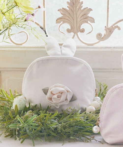 Maison de FLEUR（メゾンドフルール）の「ラビットポーチ（ポーチ