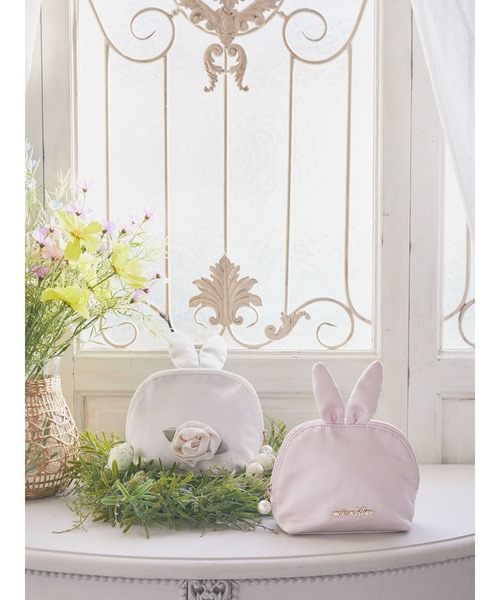 Maison de FLEUR（メゾンドフルール）の「ラビットポーチ（ポーチ