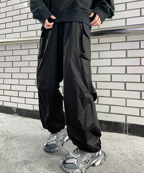 SHEPP(シープ)の「ワイド カーゴパンツ(カーゴパンツ・メンズ・ブラック/グレー・S/M/L)」の1枚目の写真