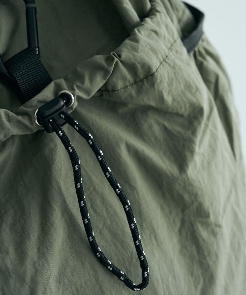 marjour(マージュール)の「LIGHT WEIGHT DAY PACK(バックパック/リュック・レディース・モスグリーン/ブラック・FREE)」の16枚目の写真