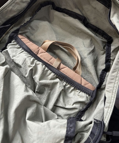 marjour(マージュール)の「LIGHT WEIGHT DAY PACK(バックパック/リュック・レディース・モスグリーン/ブラック・FREE)」の17枚目の写真