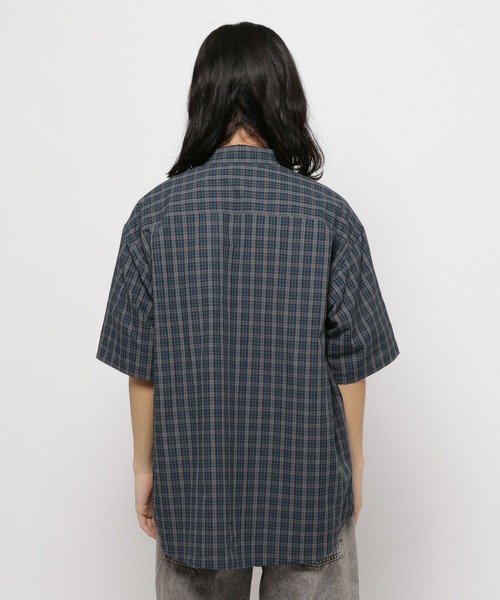 niko and...（ニコアンド）の「リネンブレンドボックスシャツ（シャツ/ブラウス・メンズ・ネイビー/イエロー/オフホワイト/ベージュ/サックスブルー/ライトグレー・MEDIUM/LARGE）」の22枚目の写真