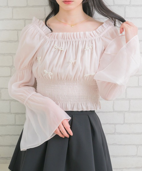 ems excite（エムズエキサイト）の「リボンパールBL（シャツ/ブラウス・レディース・ピンク/ブラック/ナチュラル・FREE）」の4枚目の写真