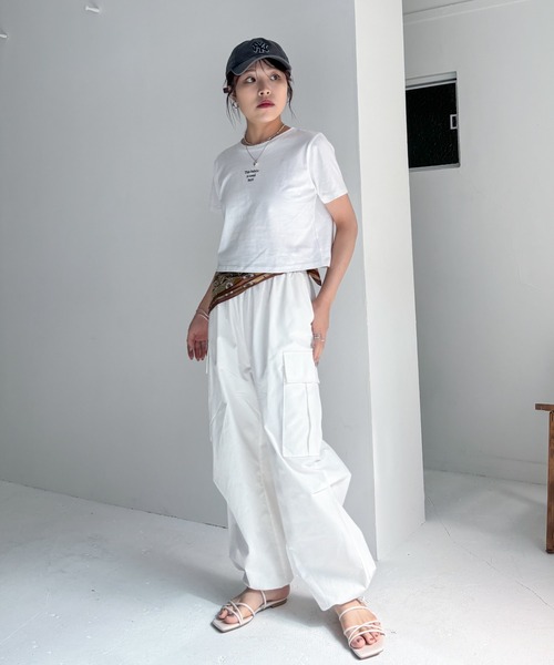 EPIMI E'PIMMY（エピミエピミー）の「ロゴ刺繍コンパクトTシャツ（Tシャツ/カットソー・レディース・オフホワイト/杢グレー/オートミール・MEDIUM）」の13枚目の写真