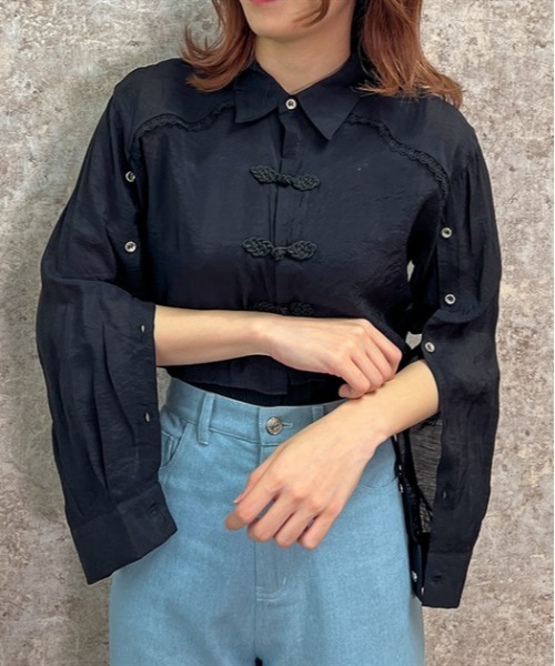 axes femme POETIQUE(アクシーズファムポエティック)の「チャイナボタンシアーシャツ(シャツ/ブラウス・レディース・キナリ/ブラック/サックスブルー・MEDIUM)」の3枚目の写真