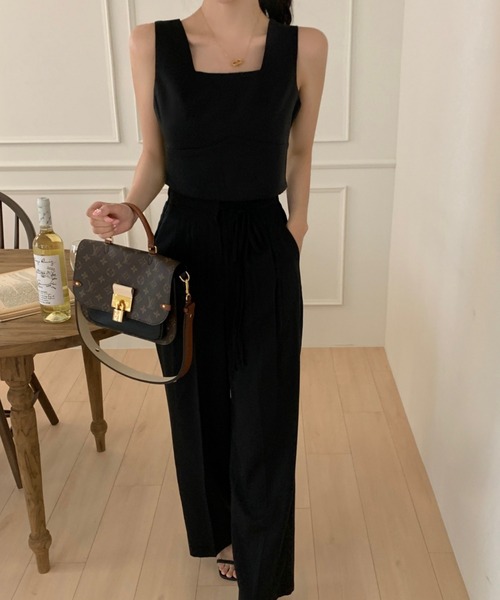 CREARE -LINO-(クレアーレリノ)の「<レディーズ商品>スクエアネック&パンツ / セットアップ(セットアップ・レディース・ブラック/グレー・FREE)」の5枚目の写真