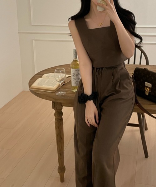 CREARE -LINO-(クレアーレリノ)の「<レディーズ商品>スクエアネック&パンツ / セットアップ(セットアップ・レディース・ブラック/グレー・FREE)」の10枚目の写真