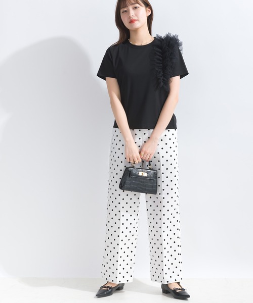 PICCIN(ピッチン)の「フリルショルダープルオーバー(Tシャツ/カットソー・レディース・ベージュ/ブラック/オフホワイト・M)」の22枚目の写真