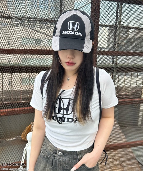 SPINNS（スピンズ）の「【Honda/ホンダ】配色切り替えカーブキャップ（キャップ・レディース・ブラック/ベージュ・ONESIZE）」の9枚目の写真