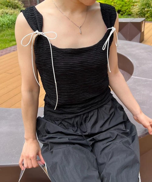 mebole(メボレ)の「バイカラーショルダーリボントップス(Tシャツ/カットソー・レディース・ブラック/ホワイト・FREE)」の19枚目の写真