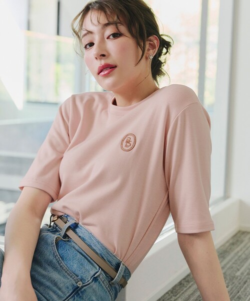 Tiaclasse(ティアクラッセ)の「刺繍ロゴカットソーTシャツ(Tシャツ/カットソー・レディース・ピンク/ブラック/アイボリー・FREE)」の13枚目の写真