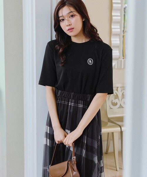 Tiaclasse(ティアクラッセ)の「刺繍ロゴカットソーTシャツ(Tシャツ/カットソー・レディース・ピンク/ブラック/アイボリー・FREE)」の8枚目の写真