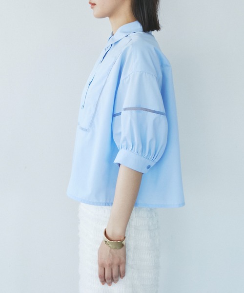 VIS（ビス）の「【接触冷感/防シワ/洗える】レース切替クロップドシャツ（シャツ/ブラウス・レディース・サックスブルー/ホワイト/グリーン系その他・FREE）」の10枚目の写真