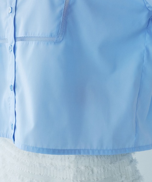 VIS（ビス）の「【接触冷感/防シワ/洗える】レース切替クロップドシャツ（シャツ/ブラウス・レディース・サックスブルー/ホワイト/グリーン系その他・FREE）」の7枚目の写真