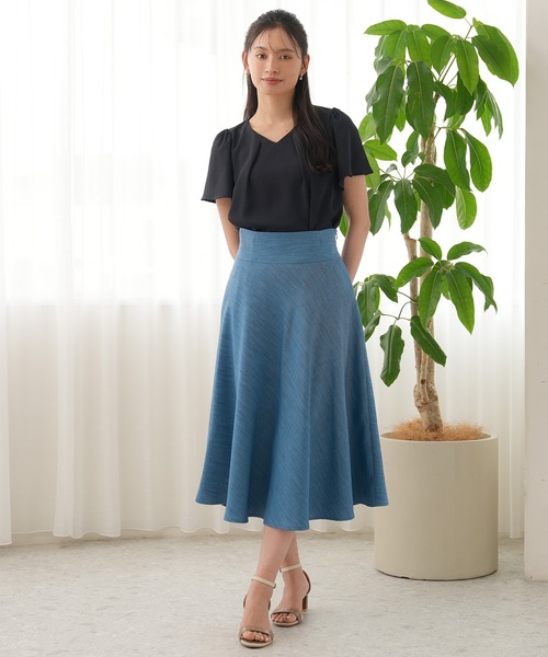TRUDEA(トルディア)の「スラブウエストヨークサーキュラースカート(スカート・レディース・ブルー/ブラック/ベージュ・MEDIUM/LARGE/SMALL)」の14枚目の写真