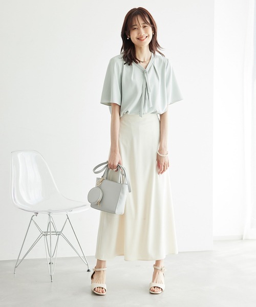 ROPE' PICNIC(ロペピクニック)の「【新色追加・2サイズ展開】メタルボタンリボンタイハーフスリーブブラウス(シャツ/ブラウス・レディース・ライトグリーン/チャコールグレー/ホワイト/サックスブルー/ホワイト系その他・38/36)」の20枚目の写真