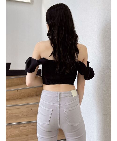 GYDA（ジェイダ）の「オフショルボリュームスリーブブラウス（シャツ/ブラウス・レディース・オフホワイト/ブラック・FREE）」の16枚目の写真